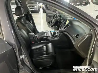 Chevrolet Cruze 2011 1.8 Автомат в Москве № 619011, миниатюра 7