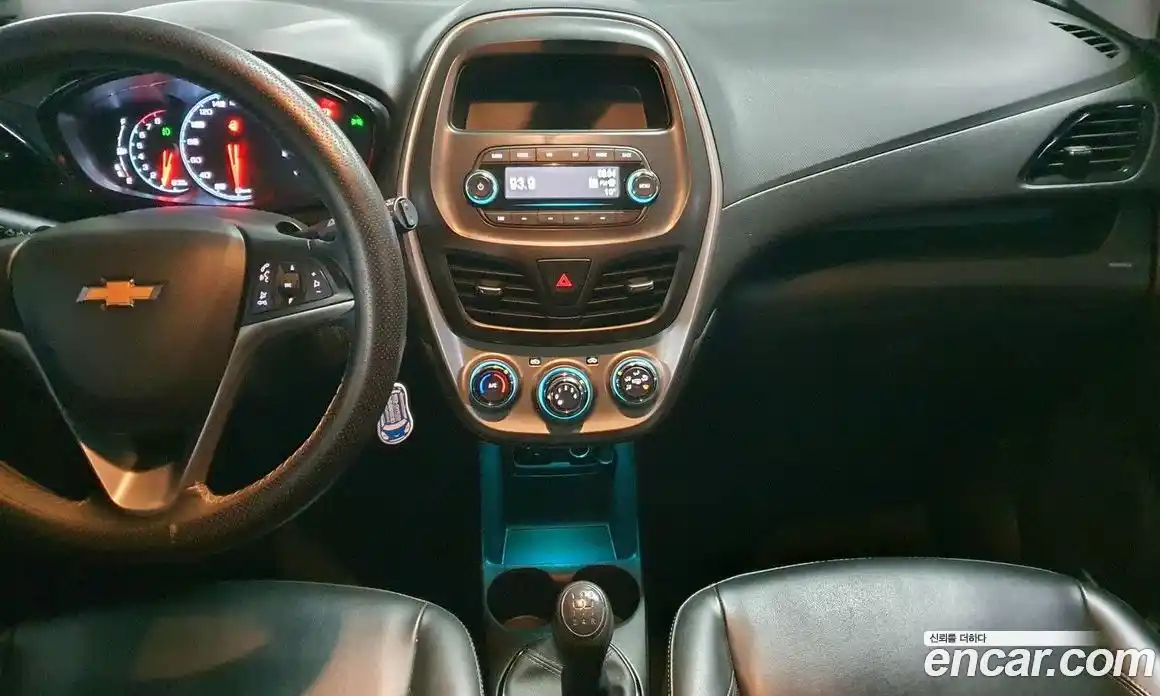 Chevrolet Spark 2018 1.0 Механическая в Москве № 619023, фото 14