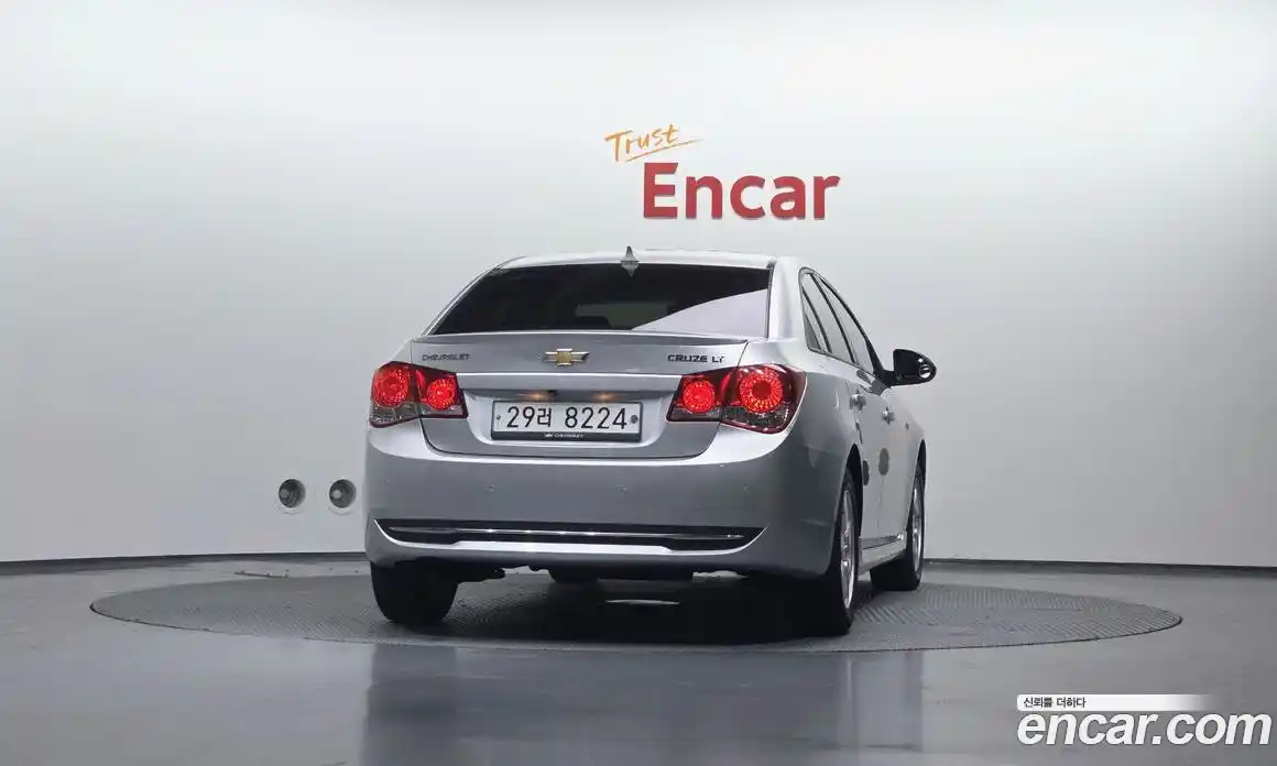 Chevrolet Cruze 2012 1.8 Автомат в Москве № 619112, фото 4