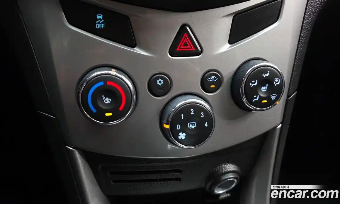 Chevrolet Trax 2016 1.6 Автомат в Москве № 619128, фото 17