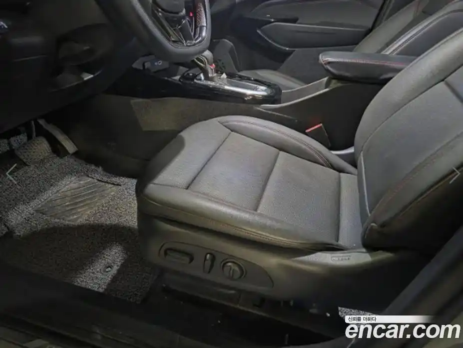 Chevrolet Trax 2024 1.2 Автомат в Москве № 619234, фото 13