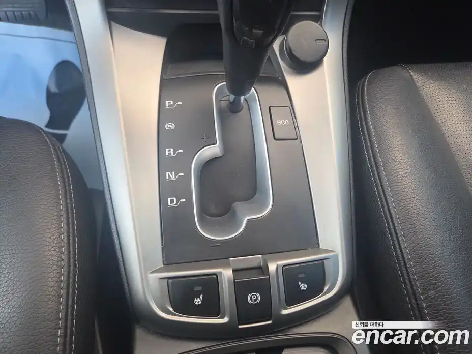 Chevrolet Captiva 2014 2.0 Автомат в Москве № 619436, фото 13