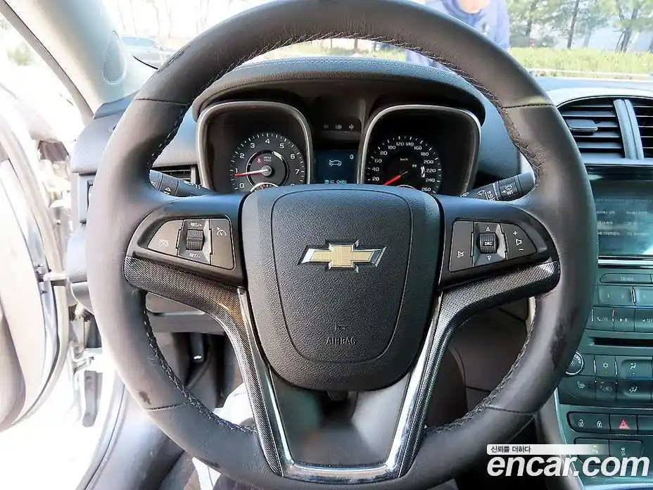 Chevrolet Malibu 2015 2.0 Автомат в Москве № 619461, фото 8