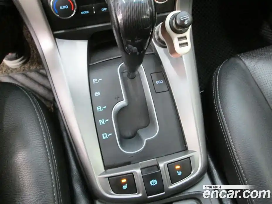 Chevrolet Captiva 2014 2.0 Автомат в Москве № 619516, фото 14