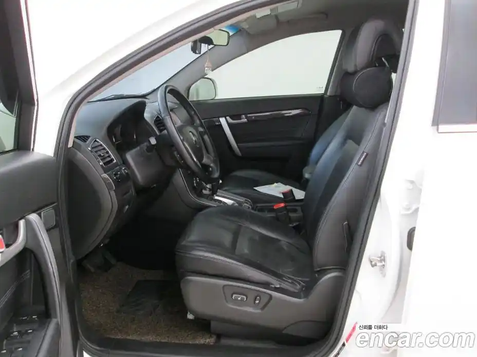 Chevrolet Captiva 2014 2.0 Автомат в Москве № 619516, фото 15