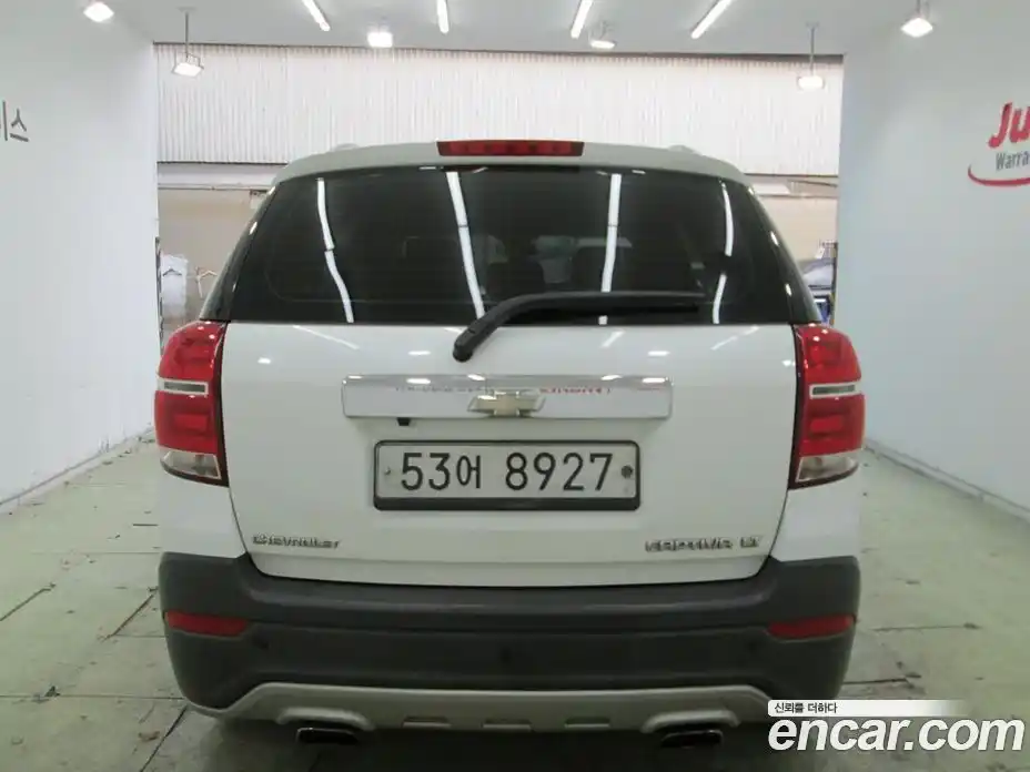 Chevrolet Captiva 2014 2.0 Автомат в Москве № 619516, фото 3