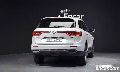 Renault QM6 2017 2.0 Автомат в Москве № 619669, миниатюра 4