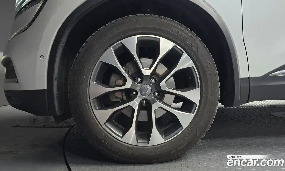 Renault QM6 2017 2.0 Автомат в Москве № 619669, фото 5