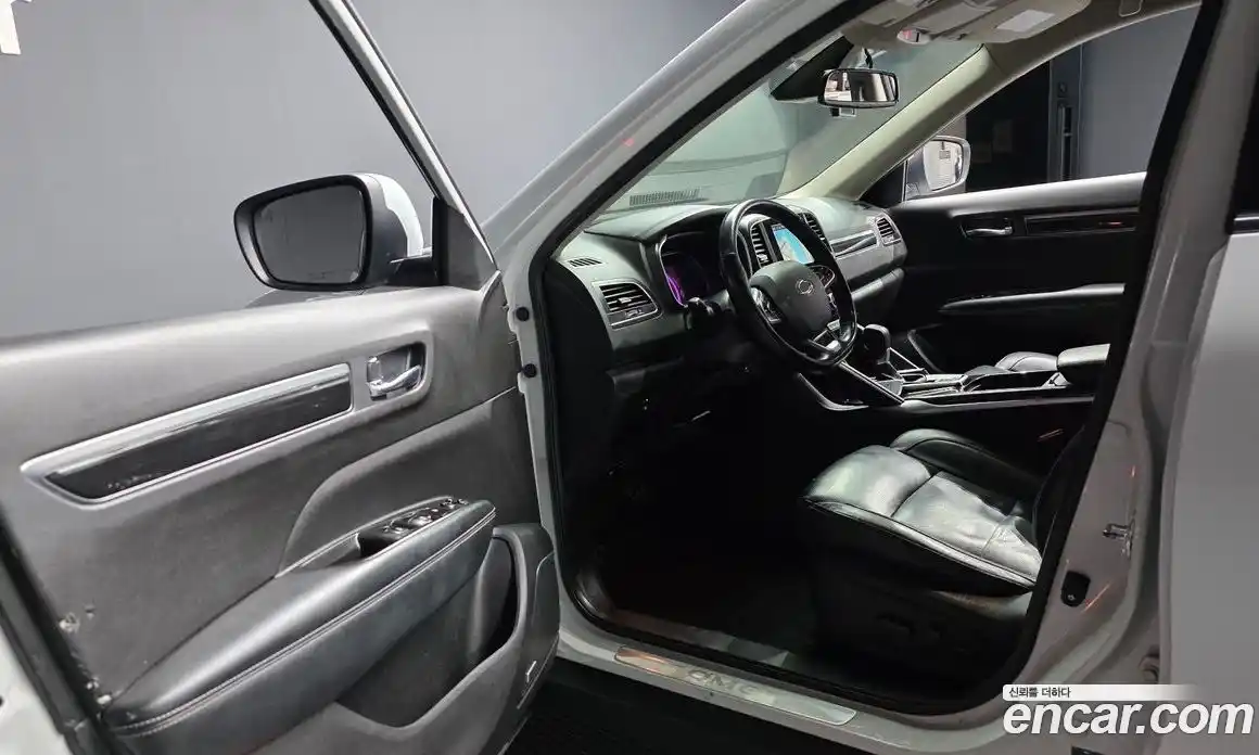 Renault QM6 2017 2.0 Автомат в Москве № 620000, фото 10