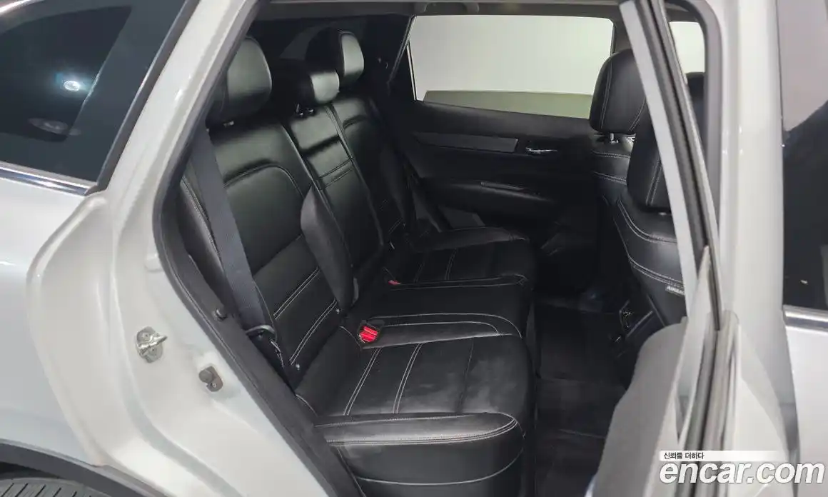 Renault QM6 2017 2.0 Автомат в Москве № 620059, фото 12