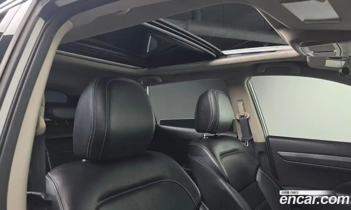 Renault QM6 2017 2.0 Автомат в Москве № 620059, фото 18