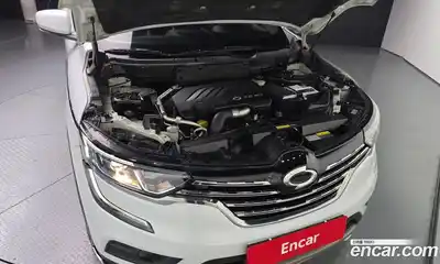 Renault QM6 2017 2.0 Автомат в Москве № 620059, миниатюра 6