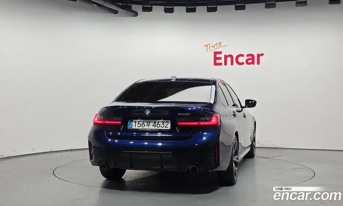 BMW 3-Series 2025 2.0 Автомат в Москве № 620633, фото 4