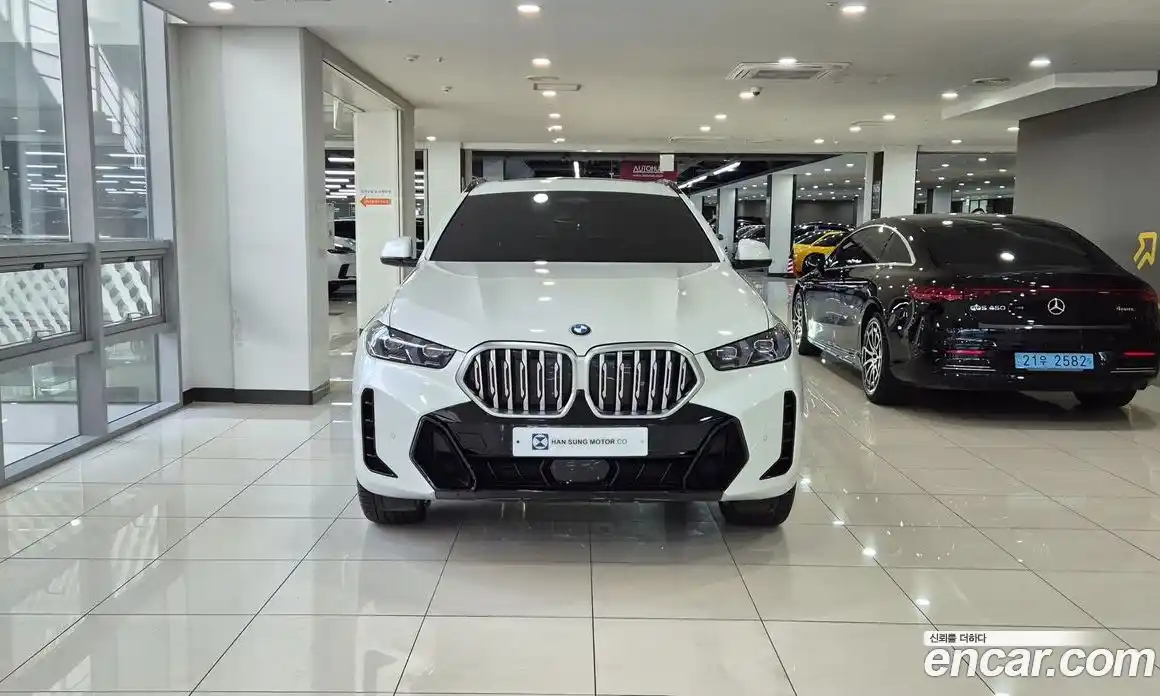 BMW X6 2025 3.0 Автомат в Москве № 620700, фото 3