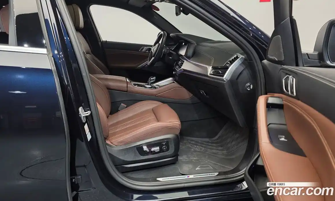 BMW X6 2023 3.0 Автомат в Москве № 621297, фото 11