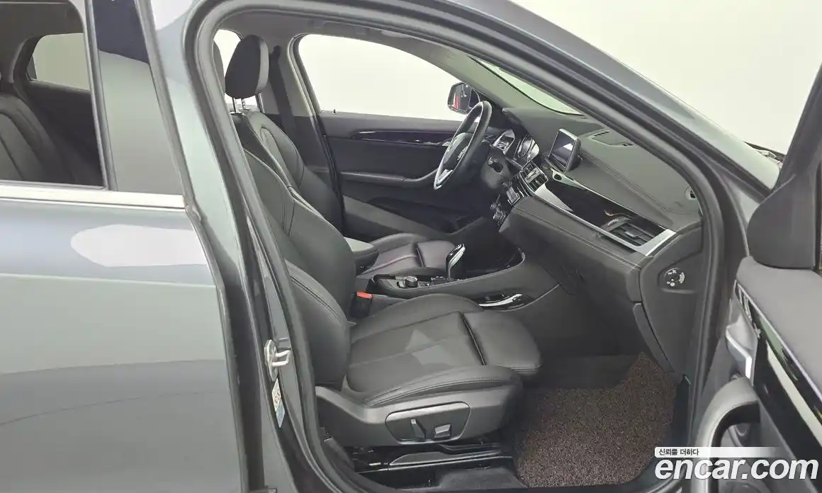 BMW X2 (F39) 2021 2.0 Автомат в Москве № 621579, фото 11