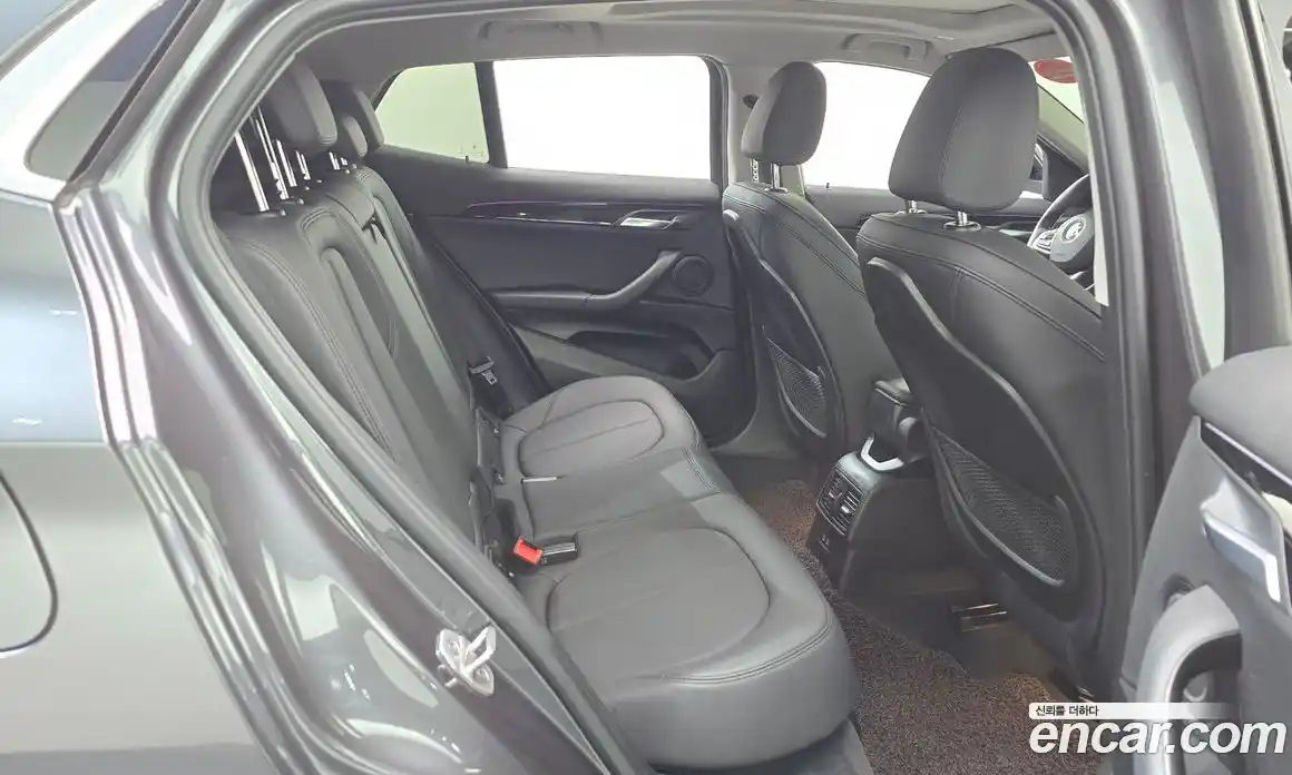 BMW X2 (F39) 2021 2.0 Автомат в Москве № 621579, фото 12