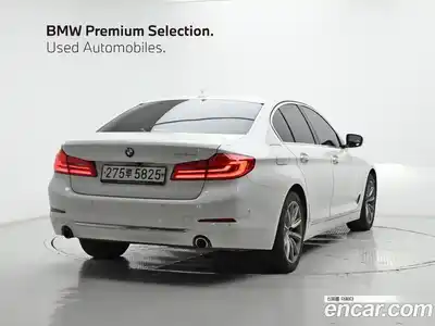 BMW 5-Series 2020 2.0 Автомат в Москве № 621768, миниатюра 2