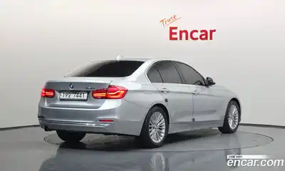 BMW 3-Series 2016 2.0 Автомат в Москве № 622002, миниатюра 2