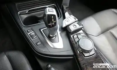 BMW 3-Series 2016 2.0 Автомат в Москве № 622002, миниатюра 9