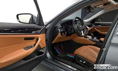 BMW 5-Series 2018 2.0 Автомат в Москве № 622155, миниатюра 11