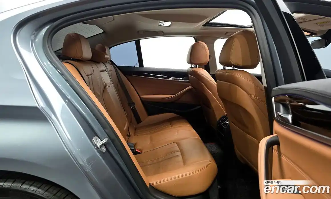 BMW 5-Series 2018 2.0 Автомат в Москве № 622155, фото 12