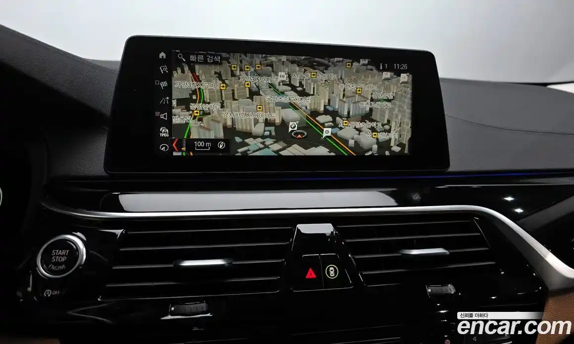 BMW 5-Series 2018 2.0 Автомат в Москве № 622155, фото 14