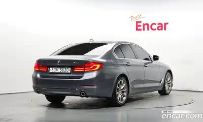 BMW 5-Series 2018 2.0 Автомат в Москве № 622155, миниатюра 2