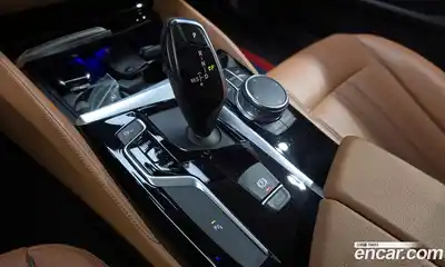 BMW 5-Series 2018 2.0 Автомат в Москве № 622155, миниатюра 9