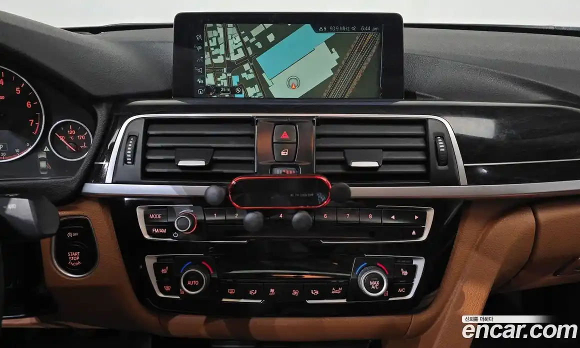 BMW 3-Series 2017 2.0 Автомат в Москве № 622309, фото 14