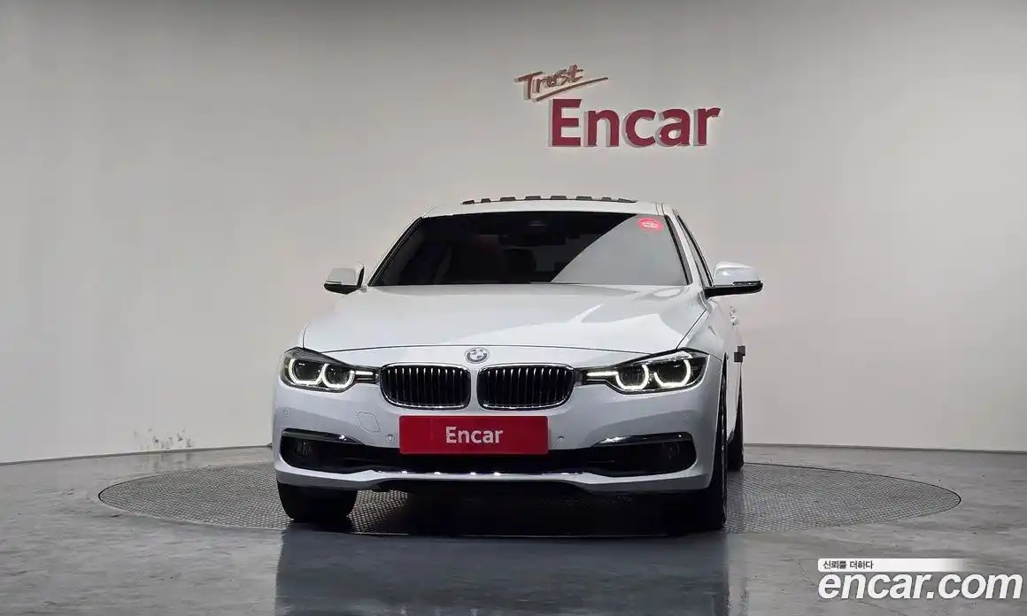 BMW 3-Series 2017 2.0 Автомат в Москве № 622309, фото 3