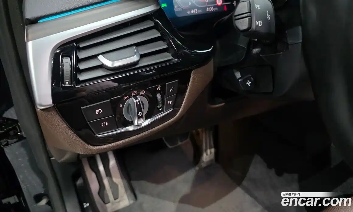 BMW 5-Series 2020 2.0 Автомат в Москве № 622392, фото 18