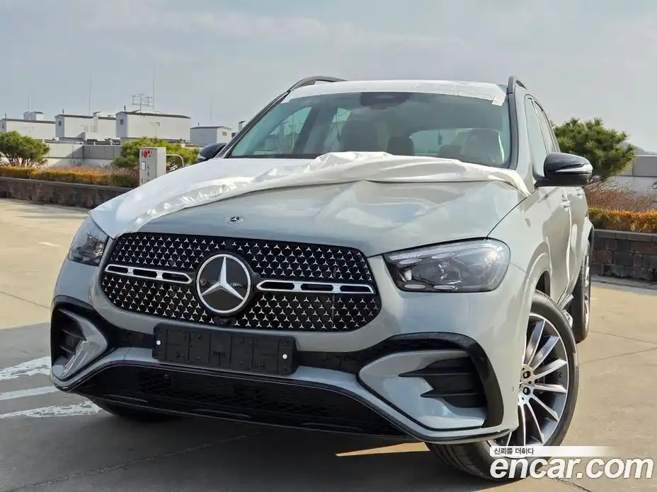 Mercedes-Benz GLE-Class 2026 3.0 Автомат в Москве № 622540, фото 4