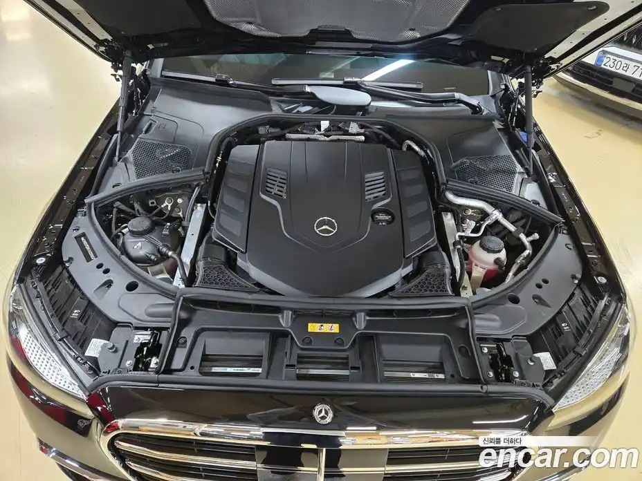 Mercedes-Benz S-Class 2026 4.0 Автомат в Москве № 622566, фото 13