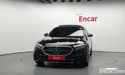 Mercedes-Benz E-Class 2026 2.0 Автомат в Москве № 622578, миниатюра 3