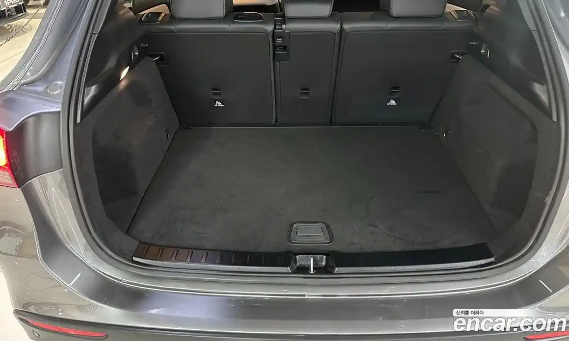 Mercedes-Benz GLA-Class 2020 2.0 Автомат в Москве № 622935, фото 12