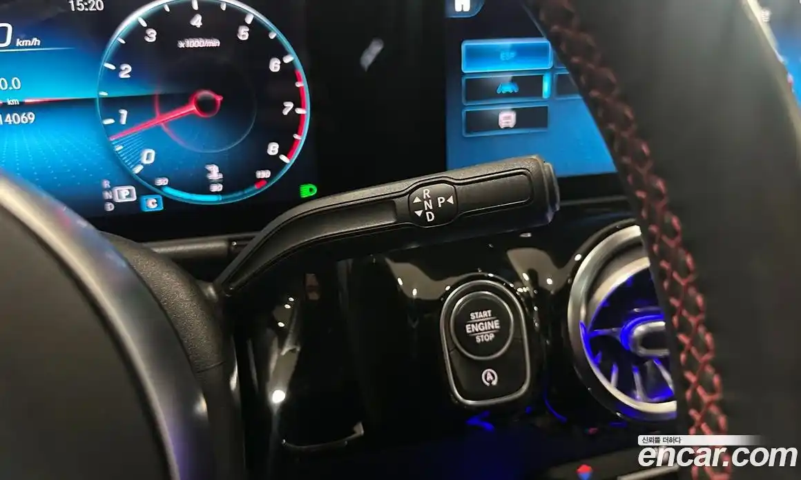 Mercedes-Benz GLA-Class 2020 2.0 Автомат в Москве № 622935, фото 9