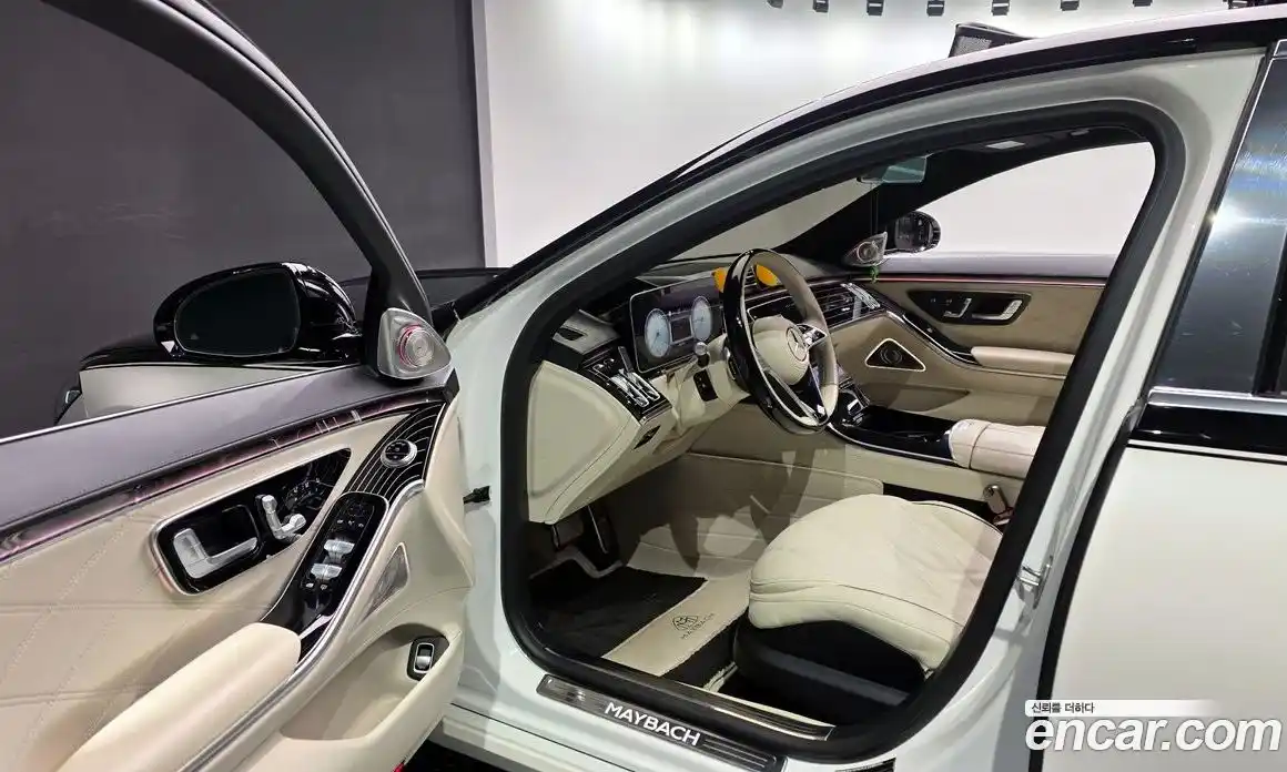 Mercedes-Benz S-Class 2023 4.0 Автомат в Москве № 623162, фото 11