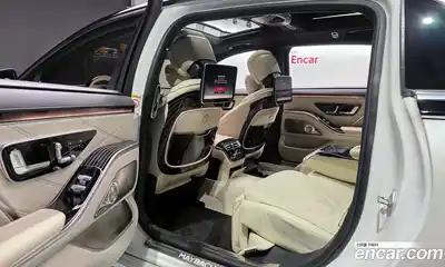 Mercedes-Benz S-Class 2023 4.0 Автомат в Москве № 623162, миниатюра 12