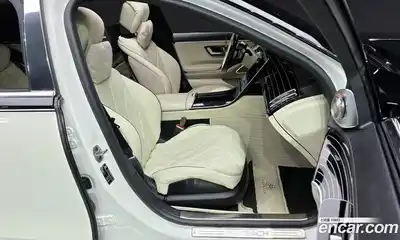 Mercedes-Benz S-Class 2023 4.0 Автомат в Москве № 623162, миниатюра 10