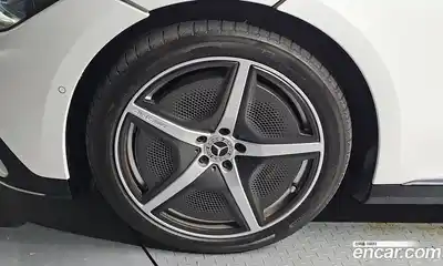 Mercedes-Benz EQE 2023 0.3 Автомат в Москве № 623212, миниатюра 5