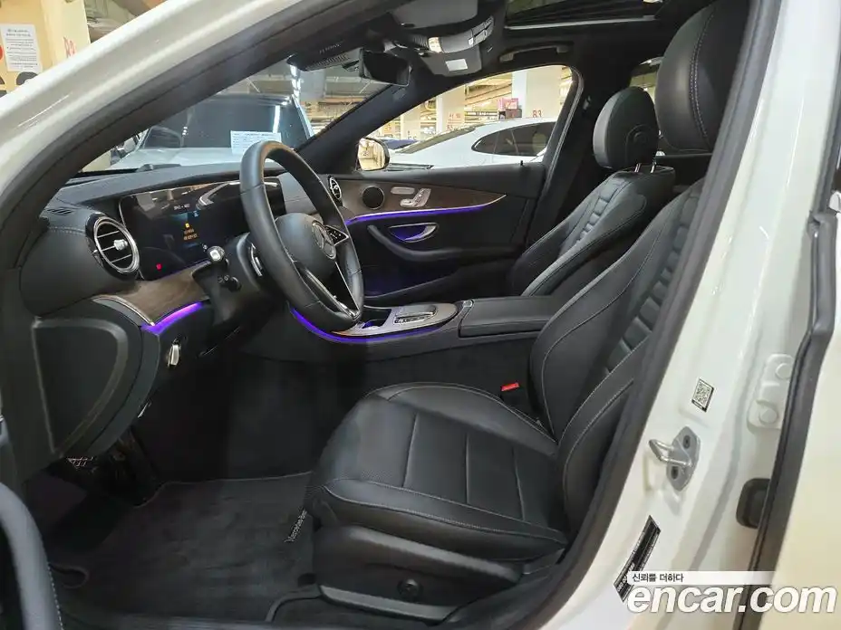 Mercedes-Benz E-Class 2021 1.9 Автомат в Москве № 623442, фото 12