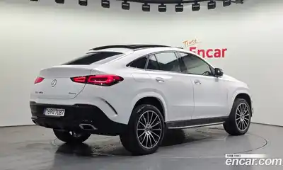 Mercedes-Benz GLE-Class 2022 2.9 Автомат в Москве № 623727, миниатюра 2