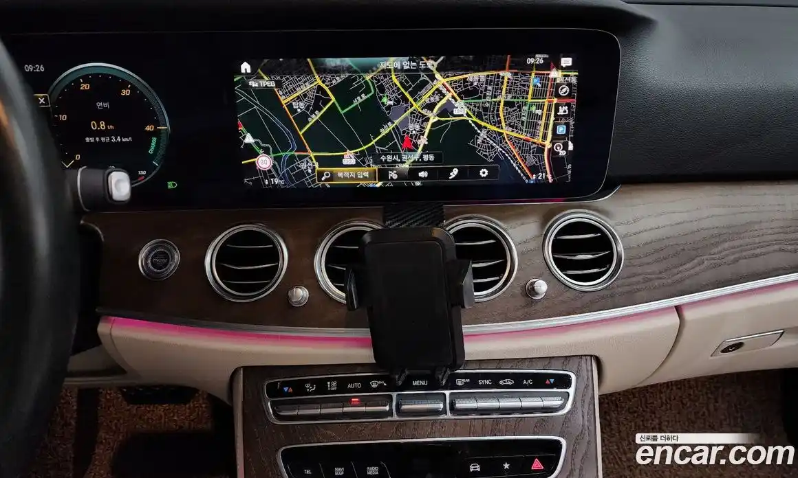 Mercedes-Benz E-Class 2021 2.0 Автомат в Москве № 623814, фото 14