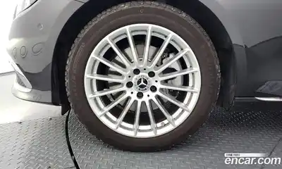 Mercedes-Benz E-Class 2021 2.0 Автомат в Москве № 623814, миниатюра 5