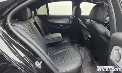 Mercedes-Benz E-Class 2021 2.0 Автомат в Москве № 623951, миниатюра 12