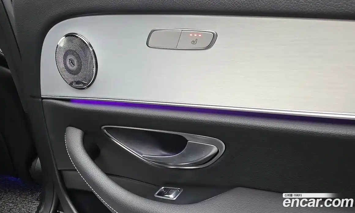 Mercedes-Benz E-Class 2021 2.0 Автомат в Москве № 623951, фото 18