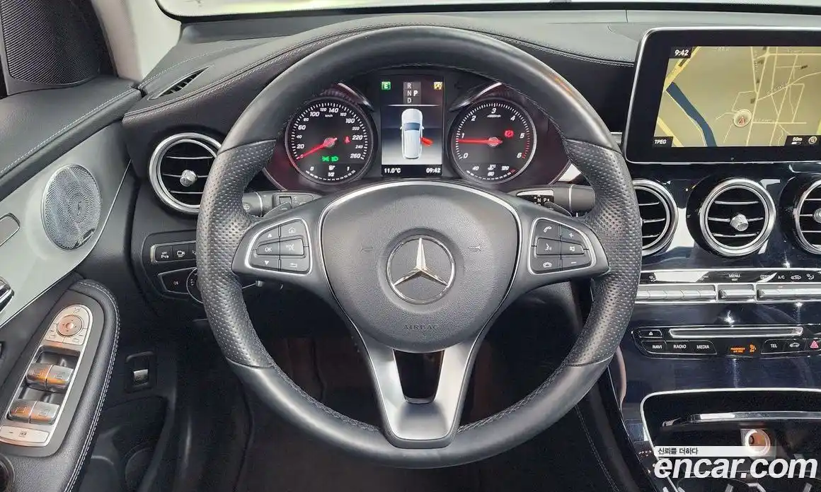 Mercedes-Benz GLC-Class 2018 2.1 Автомат в Москве № 623977, фото 13