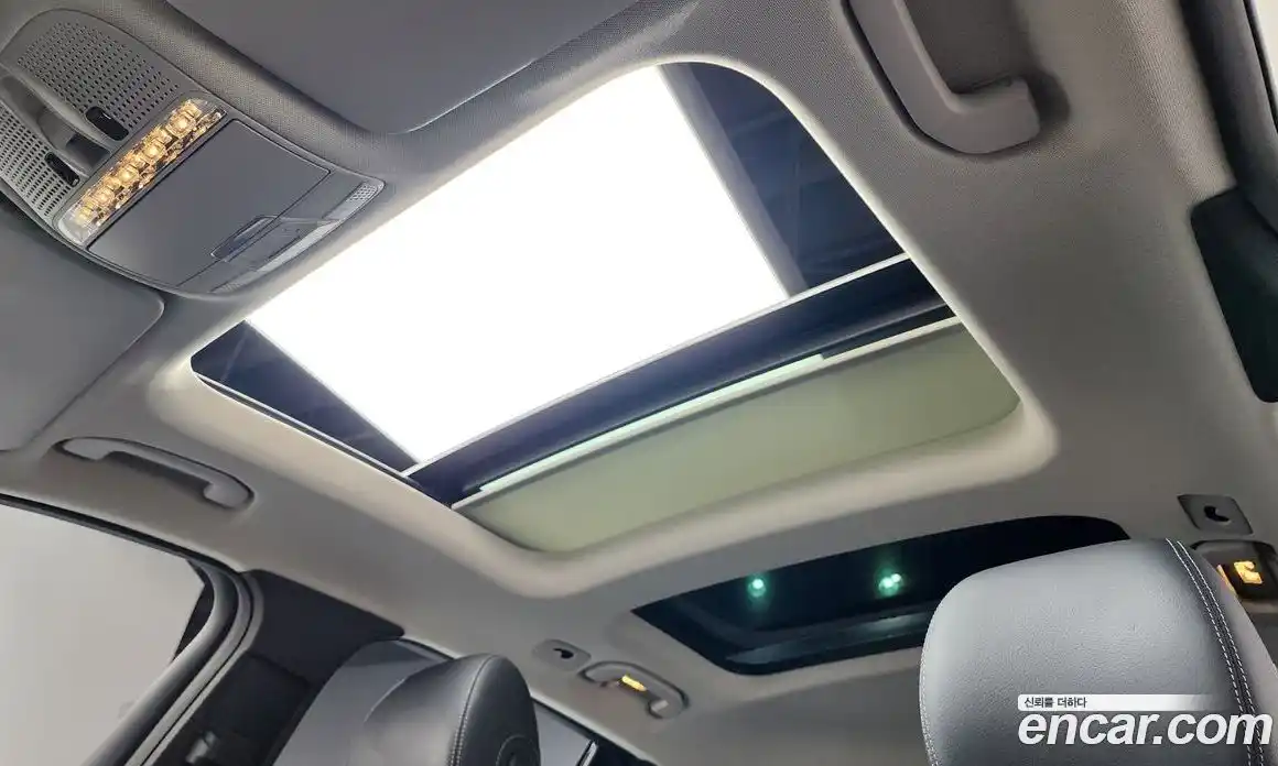 Mercedes-Benz GLC-Class 2018 2.1 Автомат в Москве № 623977, фото 19