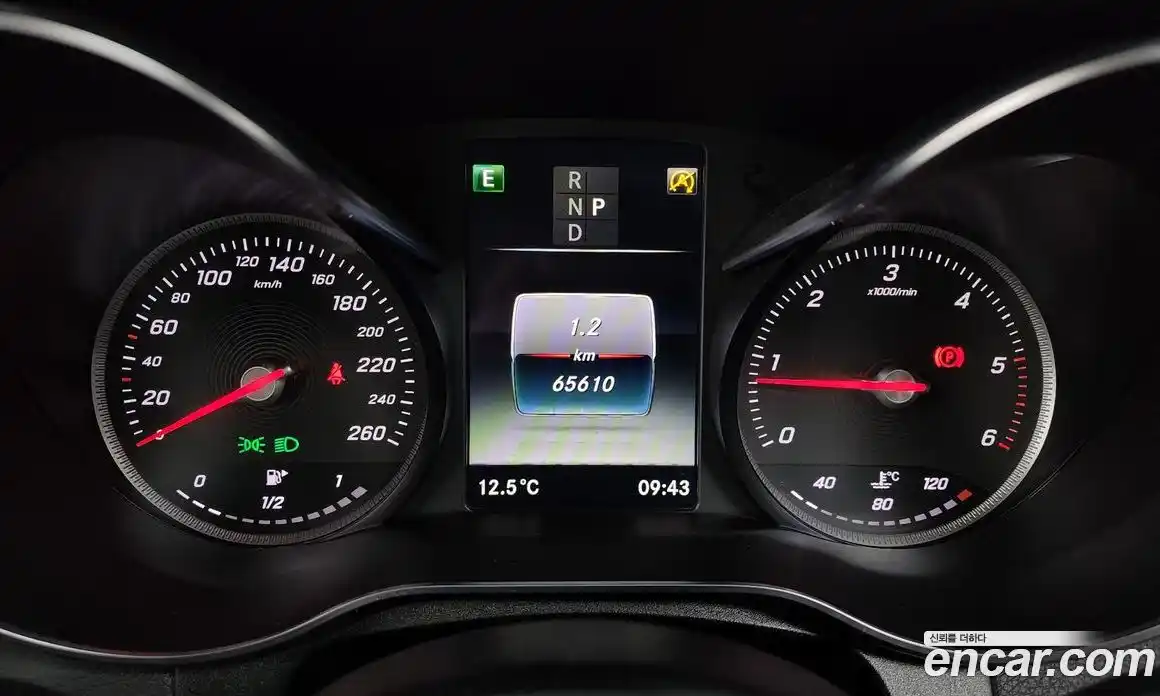 Mercedes-Benz GLC-Class 2018 2.1 Автомат в Москве № 623977, фото 8